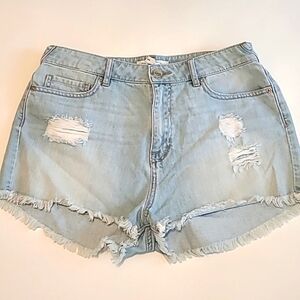 BCB GENERATION Women's Light Washed Distressed Raw Hem Jean Shorts - Size 30